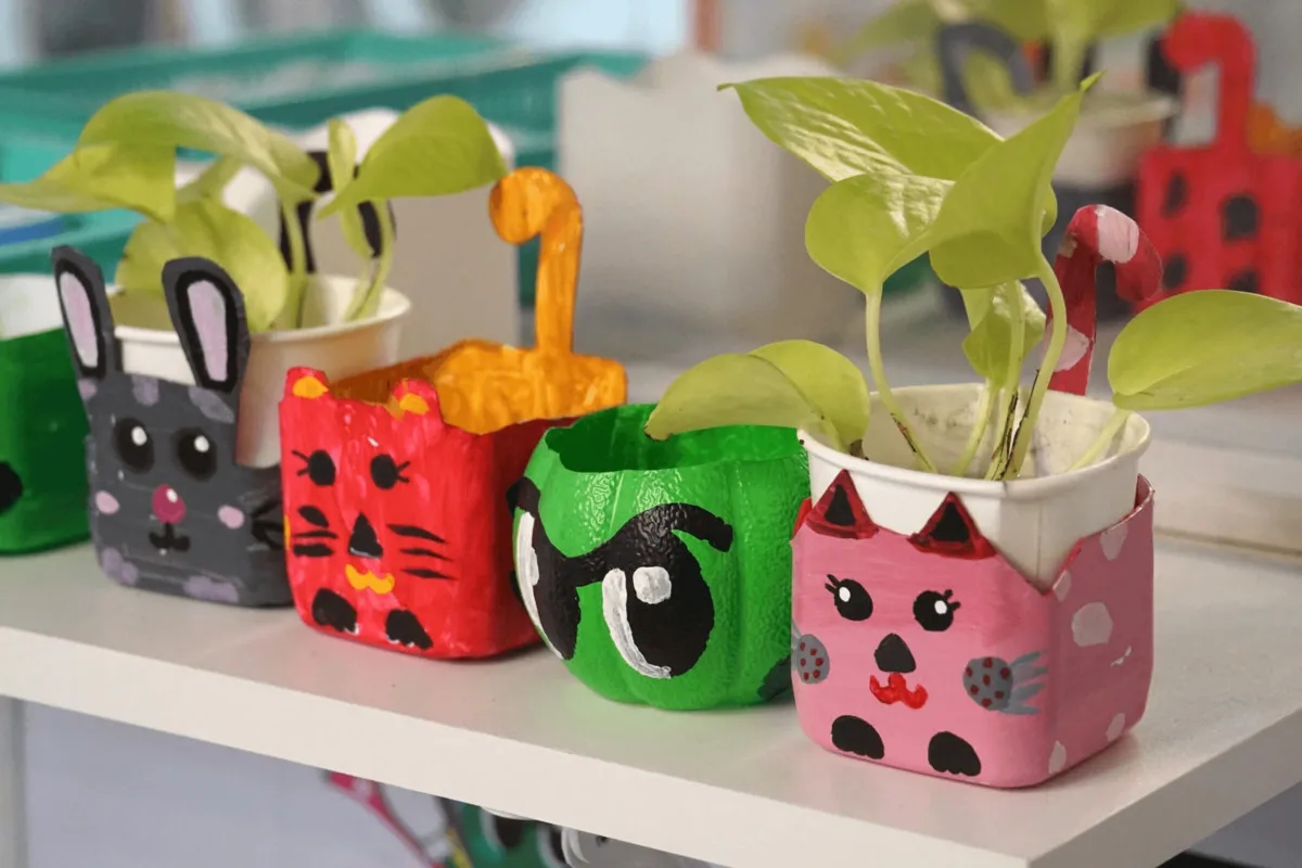 Ekologiczne zabawki z recyklingu dla dzieci – korzyści i pomysły na DIY