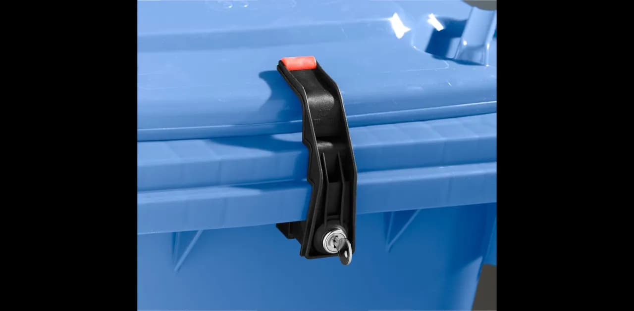 Skuteczne metody, jak zabezpieczyć pojemnik na śmieci przed zniszczeniem